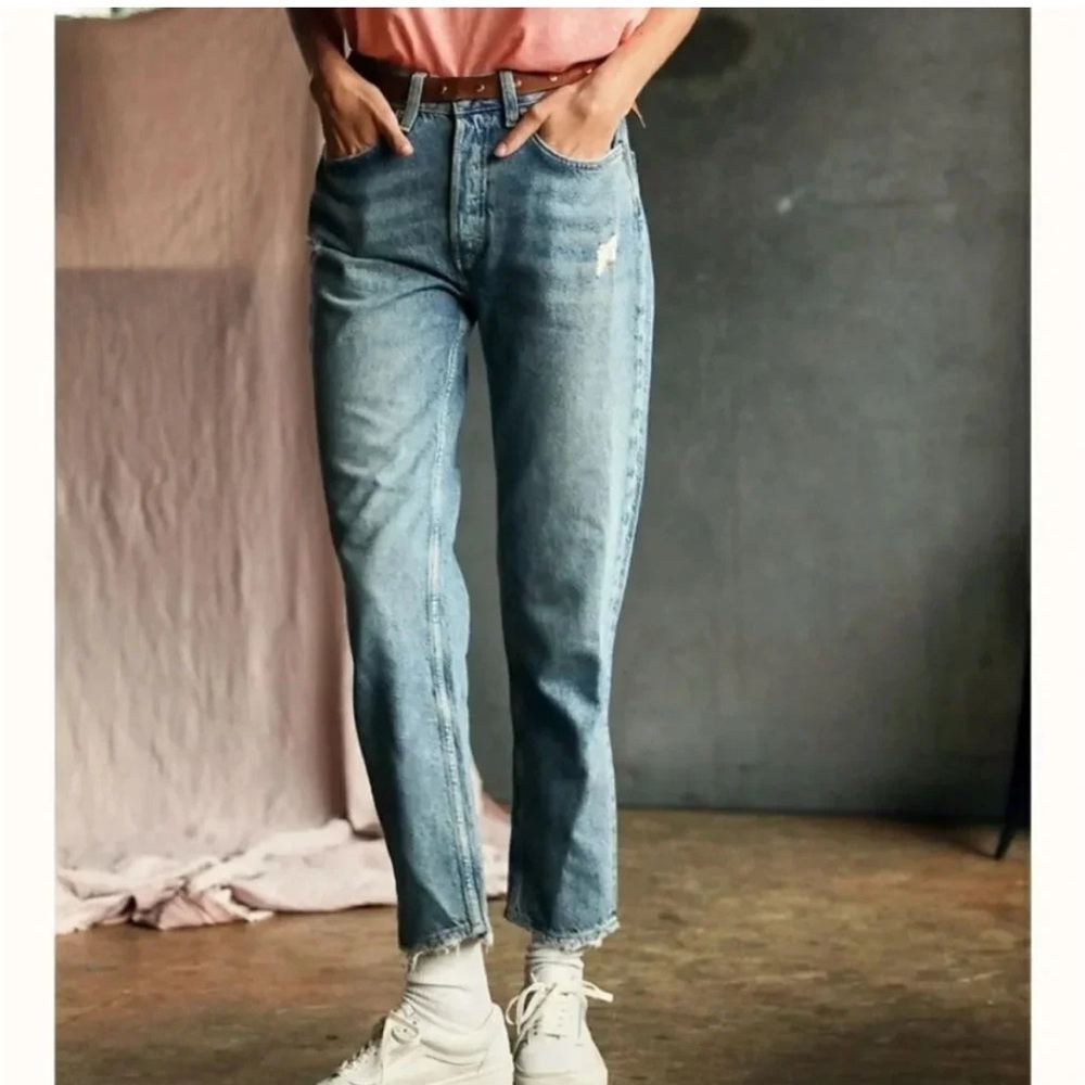 We The Free Denim Blue Jeans Size 29 button fly straight leg light wash